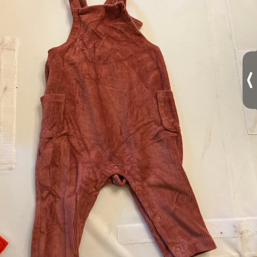 Overall outfit set